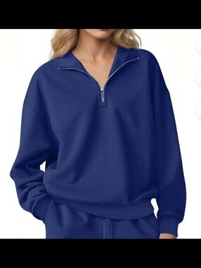 Women's Half-Zip Pullover Sweatshirt - Blue Size LARGE